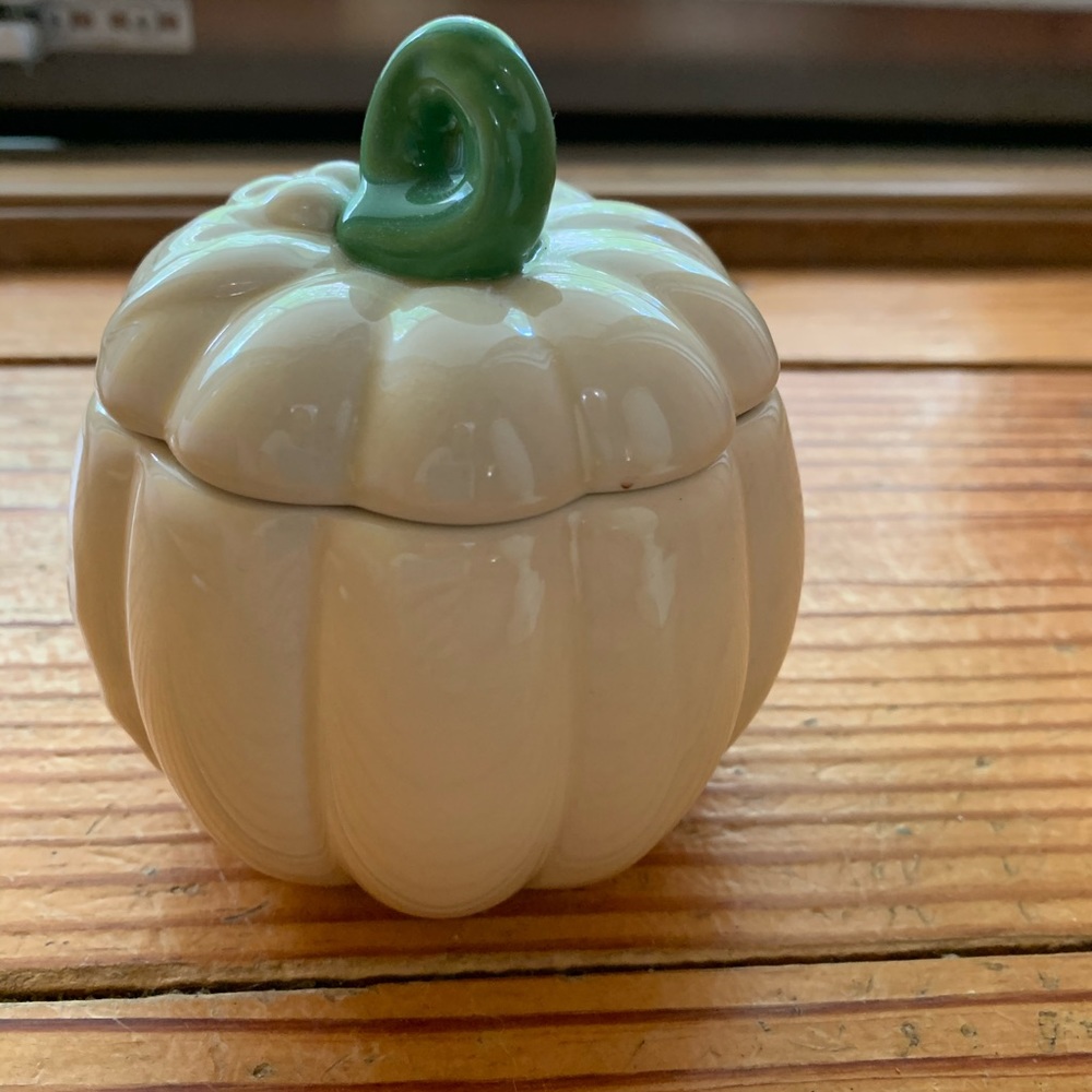 White ceramic pumpkin home decor! Like new! - Picture 3 of 10